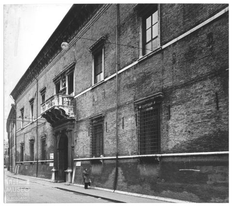 Scorcio di via Cairoli a Ferrara