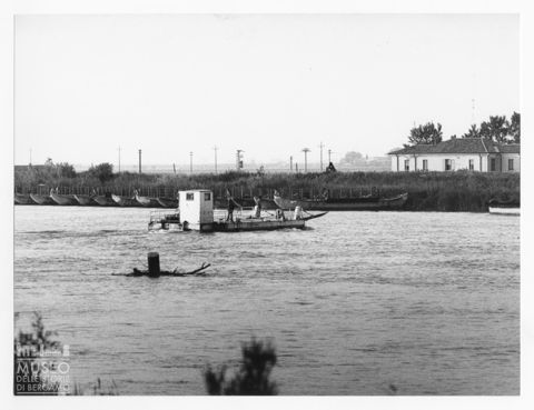 Delta del Po, traghetto presso Santa Giulia