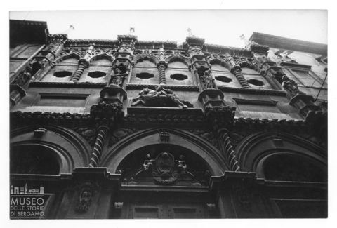 La Loggia dei Mercanti ad Ancona