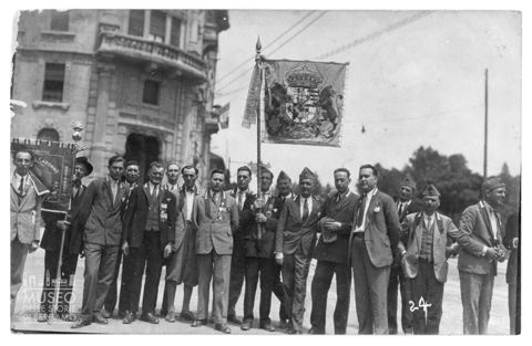 Ritratto di gruppo appartenenti all'Associazione nazionale granatieri