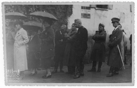 Gruppo di persone