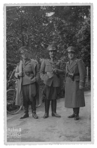 Ritratto di gruppo di militari fascisti