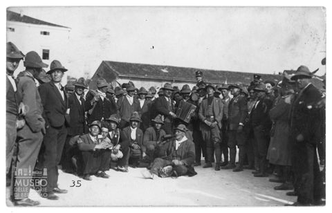Ritratto di gruppo di alpini