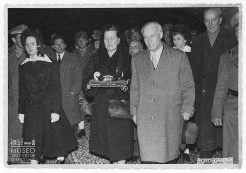 Persone ad una celebrazione
