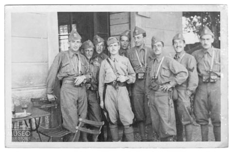 Ritratto di gruppo di militari fascisti