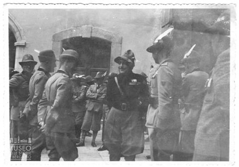 Gruppo di militari fascisti