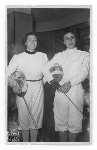 Ritratto di due schermitrici