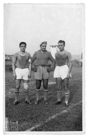 Ritratto di tre calciatori