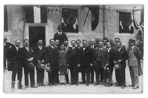 Ritratto di gruppo all'inaugurazione della nuova caserma della Questura di Bergamo