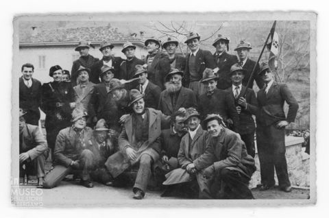 Gruppo di alpini