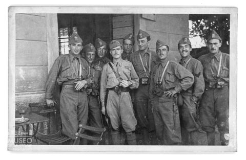 Gruppo di soldati