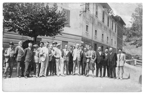 Ritratto di gruppo a Sant'Omobono Terme