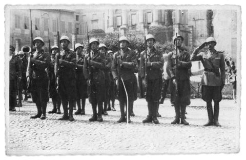 Gruppo di soldati