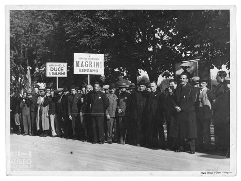 Gruppo di lavoratori della ditta 