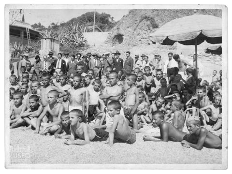 Bambini in spiaggia