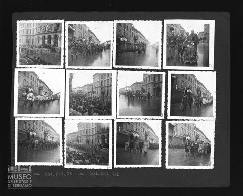Sfilata di gruppi partigiani a Bergamo