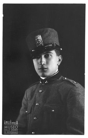 Ritratto di un giovane militare