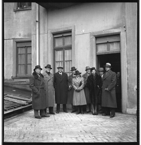 Ritratto di persone appartenenti alla Associazione Italo Germanica di Bergamo