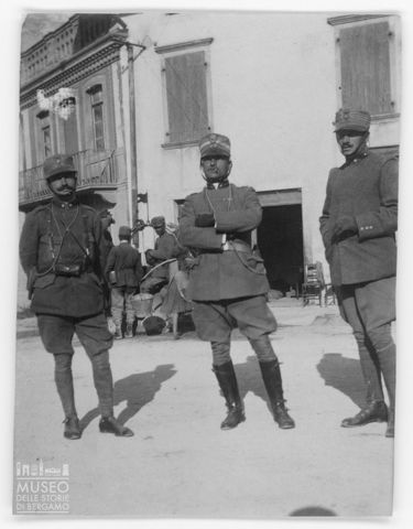 Ritratto di tre militari della Prima guerra mondiale