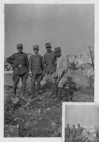Ritratto di quattro militari al fronte