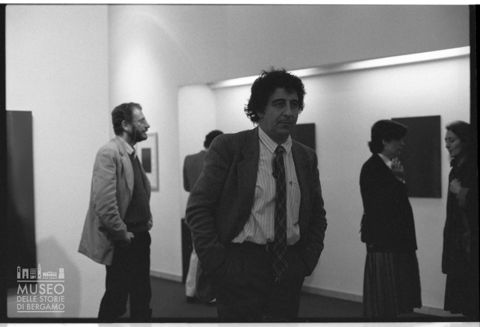 Inaugurazione di una mostra di Claudio Olivieri presso la Galleria Dossi di Bergamo