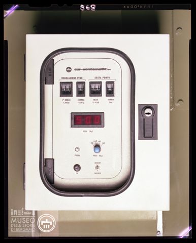 Particolari e componenti elettriche di macchinari Car-Ventomatic