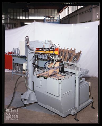 Macchinario per impianto di insacco Car-Ventomatic