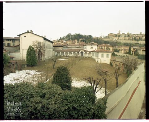 Vedute esterne del monastero di San Benedetto a Bergamo dal Collegio Sant'Alessandro