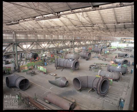 Lavorazioni nello stabilimento Dalmine a Sabbio