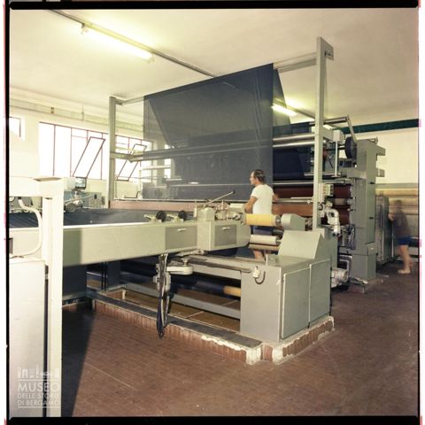 Interni dello stabilimento Sitip a Cene