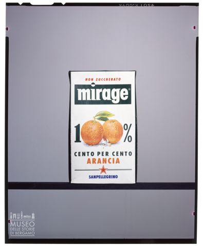 Fotografie di succhi di frutta a marchio Mirage
