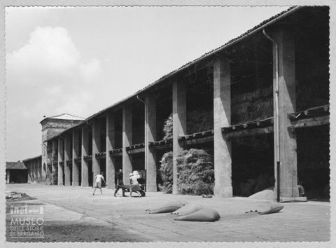 Cascina della Società Agricola Probi Contadini di Fara Olivana