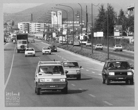 Veduta di un tratto di Circonvallazione Mugazzone di Bergamo