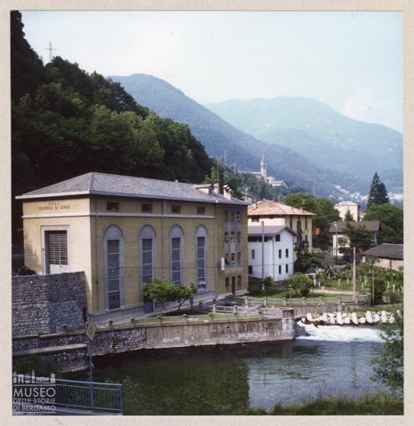 La centrale idroelettrica di Lenna