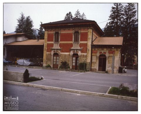 Ferrovie delle Valli Brembana e Seriana: l'ex stazione di San Giovanni Bianco