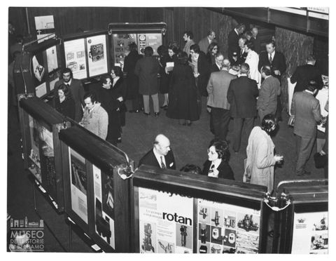 Esposizione Rotan a Palazzo Borsa Merci