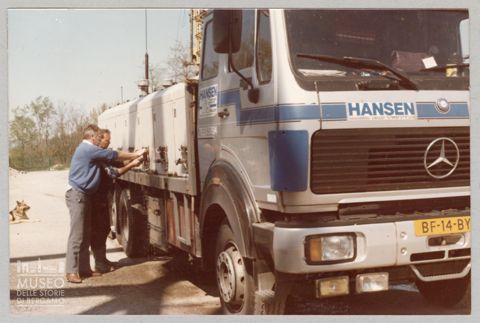 Camion per il trasporto di anguille
