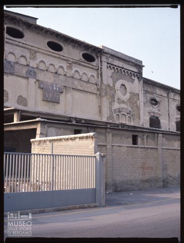 Cementificio Italcementi in via David