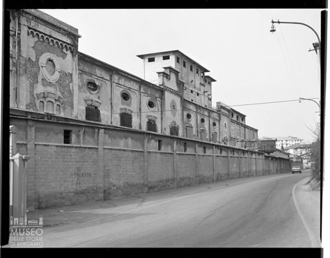 Cementificio Italcementi in via David
