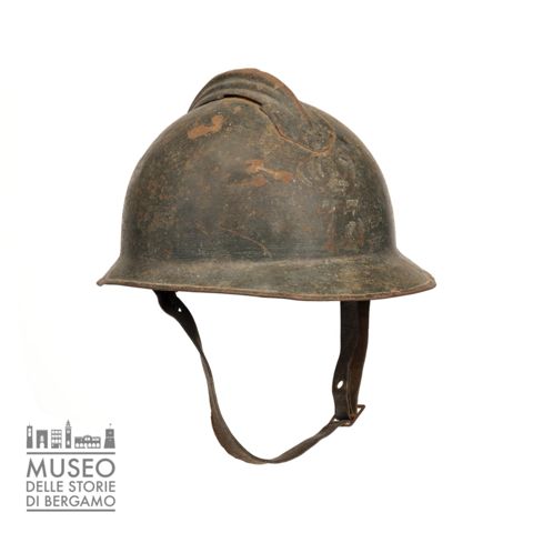 Elmetto Adrian del Regio esercito italiano