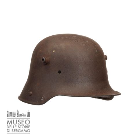 Elmetto tedesco M16 dipinto in marrone per l'Esercito austroungarico