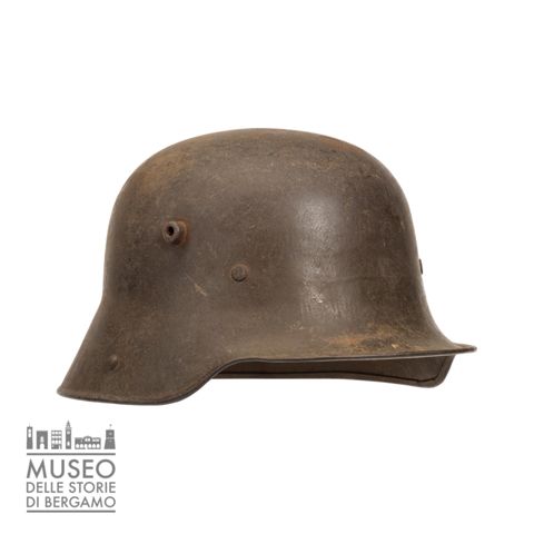 Elmetto tedesco M16 dipinto in marrone per l'Esercito austroungarico