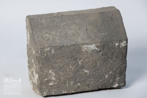 Frammento di zoccolatura