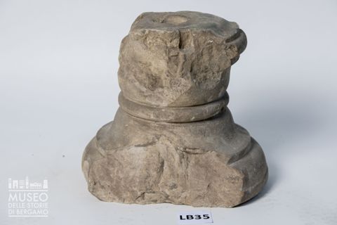 Frammento di balaustro