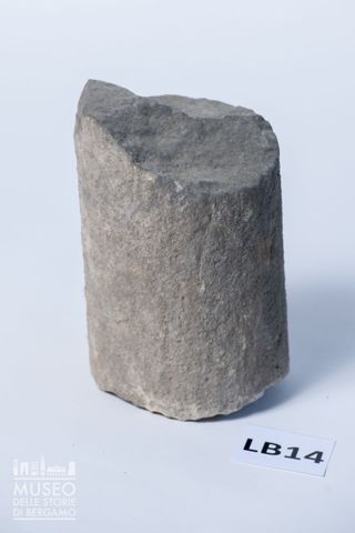 Frammento di colonnina