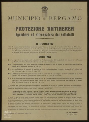 MUNICIPIO DI BERGAMO.PROTEZIONE ANTIAEREA.SGOMBERO ED ATTREZZATURA DEI SOTTOTETTI