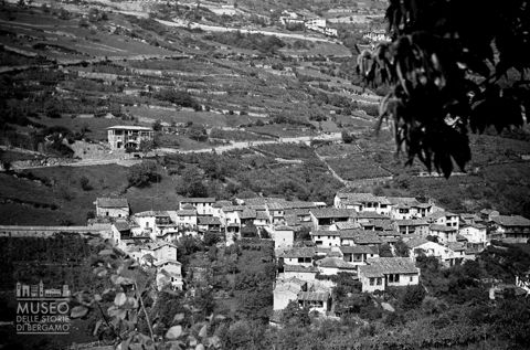 Adrara S. Rocco, zona periferica