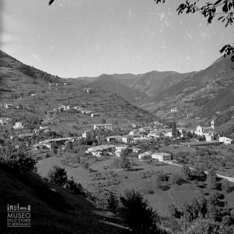 Panorama di Adrara San Martino