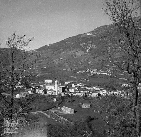 Panorama con chiesa