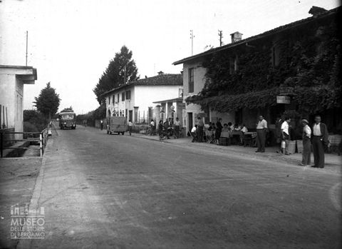Strada e trattoria